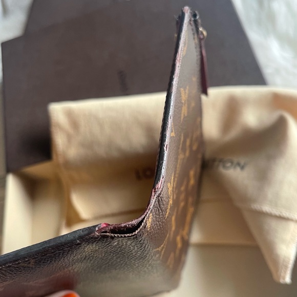 Louis Vuitton Adele Fuchsia Compact Wallet - Picture 5 of 17